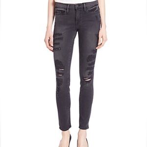 🖤Frame🖤NWOT Distressed Le Skinny De Jeanne S29 in Knightrider. Pristine!